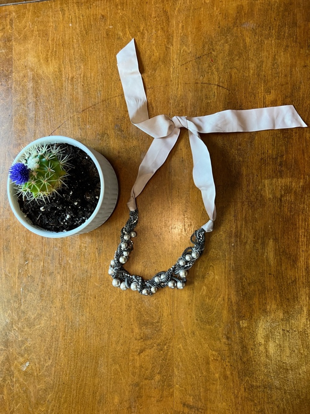 Stella and Dot Colette Pearl Statement Necklace